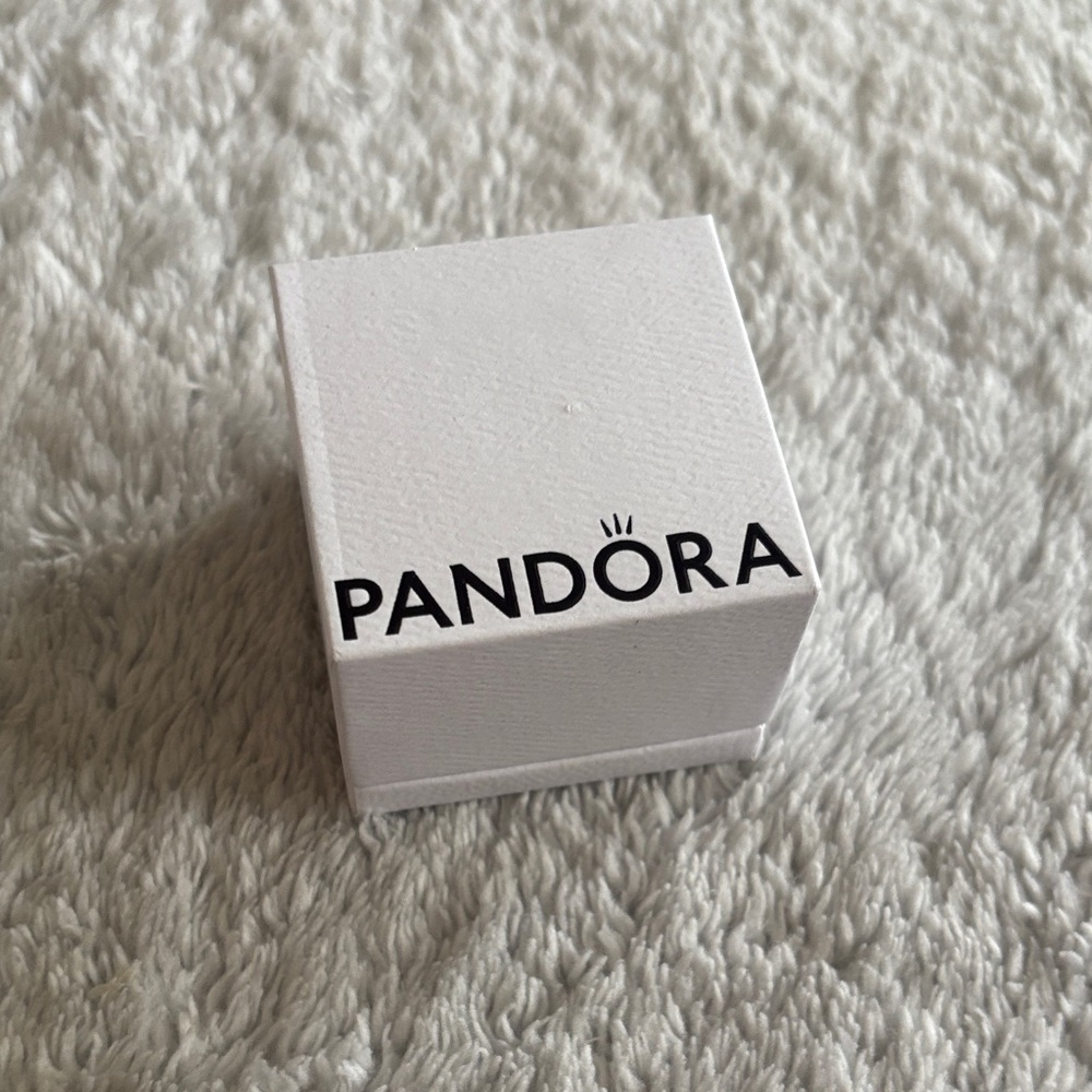Pandora White Gift Box